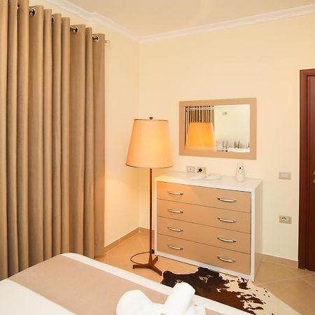 Tafa Deluxe Apartment วญอเรอ ภายนอก รูปภาพ
