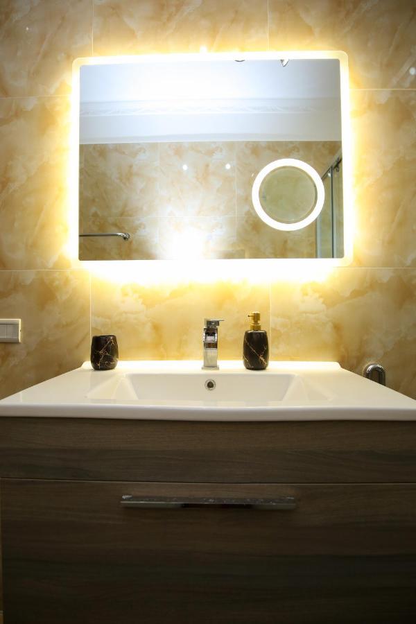 Tafa Deluxe Apartment วญอเรอ ภายนอก รูปภาพ